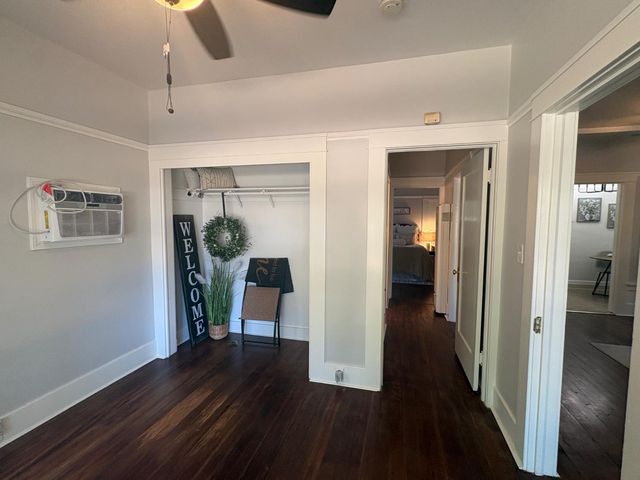 422 Sycamore Ave, Modesto, CA 95354