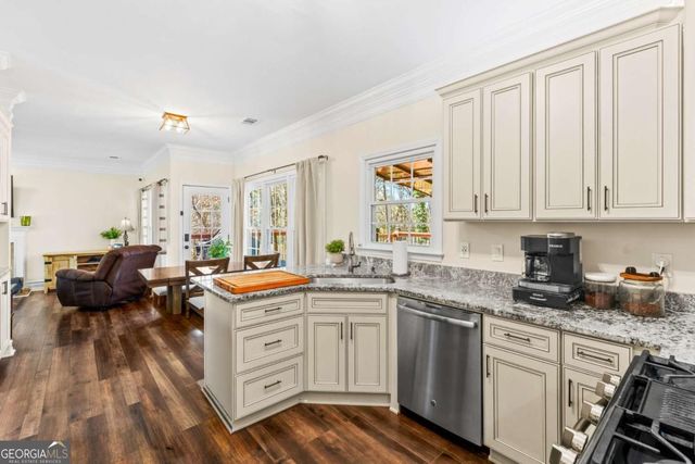 3095 Ivey Oaks Lane, Roswell, GA 30076