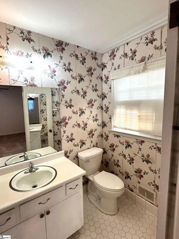 604 Butler Springs Road, Greenville, SC 29609