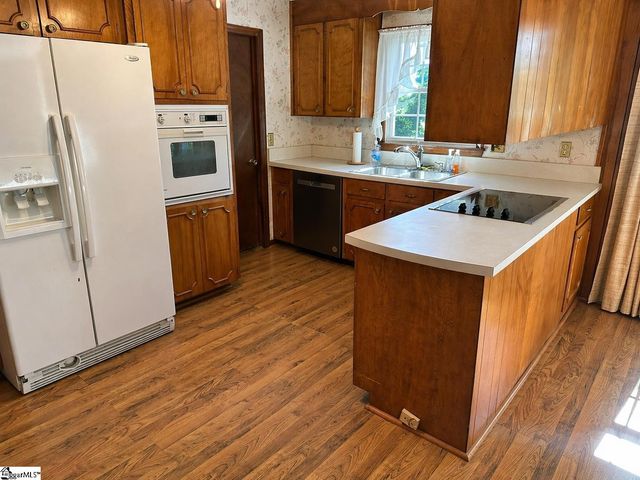 604 Butler Springs Road, Greenville, SC 29609