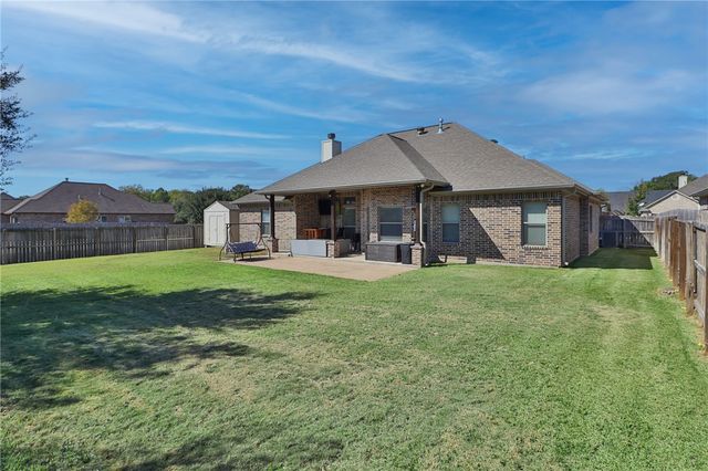 3900 Ambrose Court, Bryan, TX 77808