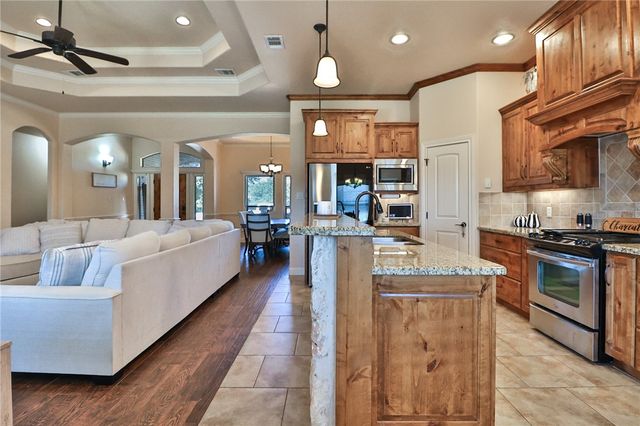 3900 Ambrose Court, Bryan, TX 77808