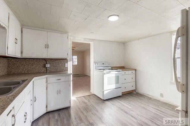 730 10th Street, Idaho Falls, ID 83404