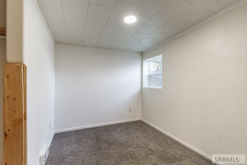 Image 13 of property listing at 730 10th Street, Idaho Falls, ID 83404