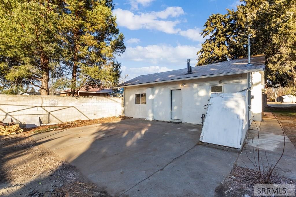 Image 17 of property listing at 730 10th Street, Idaho Falls, ID 83404
