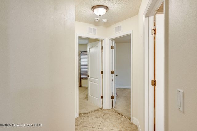 341 Dolphin Street SE, Palm Bay, FL 32909