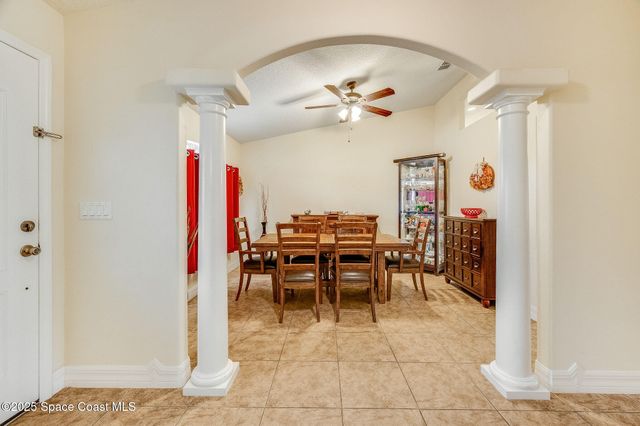 341 Dolphin Street SE, Palm Bay, FL 32909