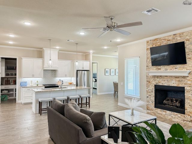 4808 Lamplighter Ln, Wichita Falls, TX 76308