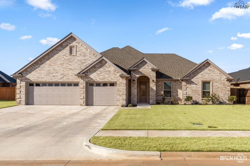4808 Lamplighter Ln, Wichita Falls, TX 76308
