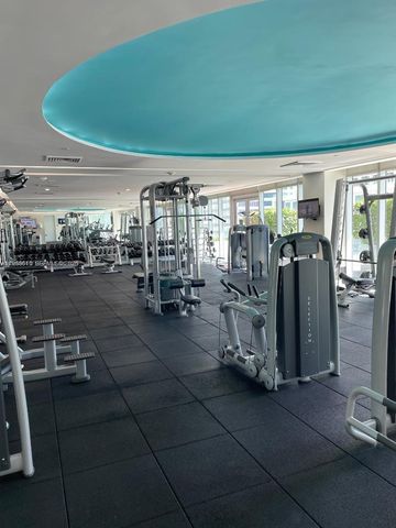 55 SE 6th St 1807, Miami, FL 33131