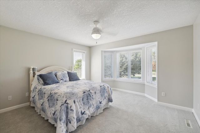 3202 NW 87th Lane, Ankeny, IA 50023