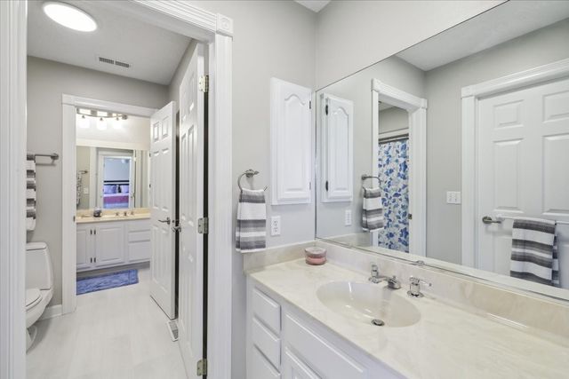 3202 NW 87th Lane, Ankeny, IA 50023