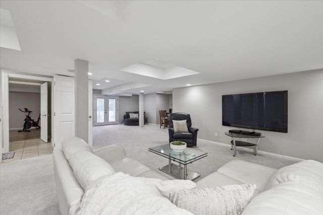 3202 NW 87th Lane, Ankeny, IA 50023