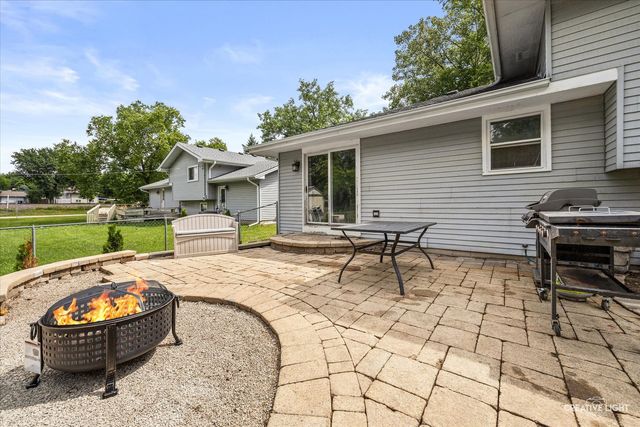 0N250 Sunset Avenue, West Chicago, IL 60185