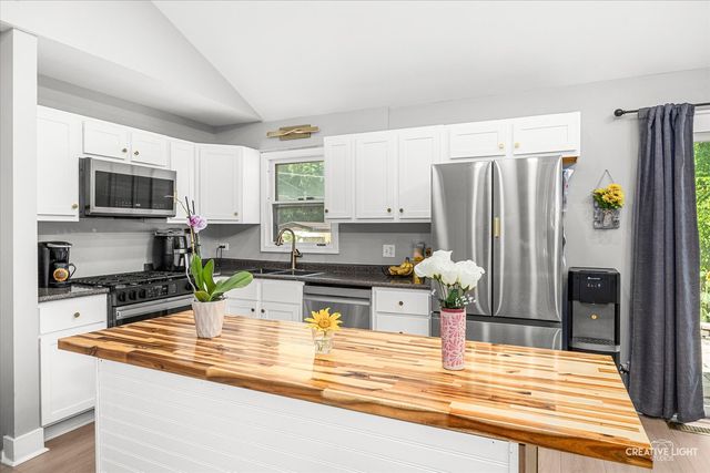 0N250 Sunset Avenue, West Chicago, IL 60185