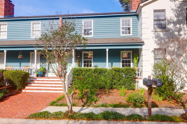 1530 Village Square 1, Mount Pleasant, SC 29464