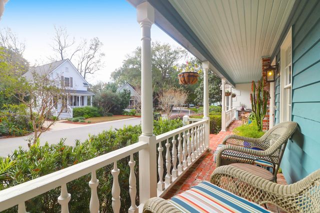 1530 Village Square 1, Mount Pleasant, SC 29464