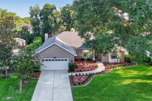 19337 SPRING OAK DRIVE, Eustis, FL 32736