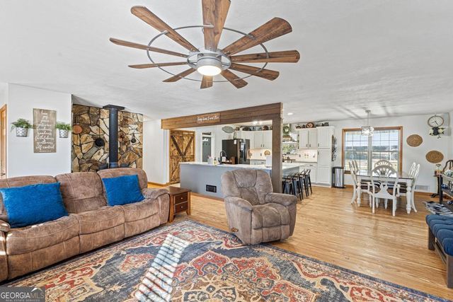 169 Ridgeway Road, Jackson, GA 30233