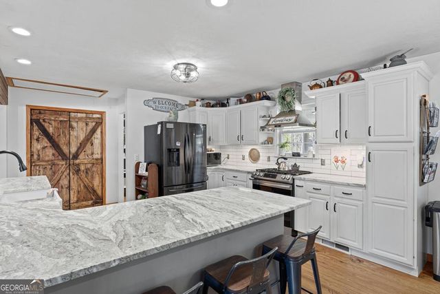 169 Ridgeway Road, Jackson, GA 30233