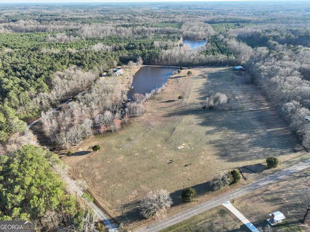 169 Ridgeway Road, Jackson, GA 30233