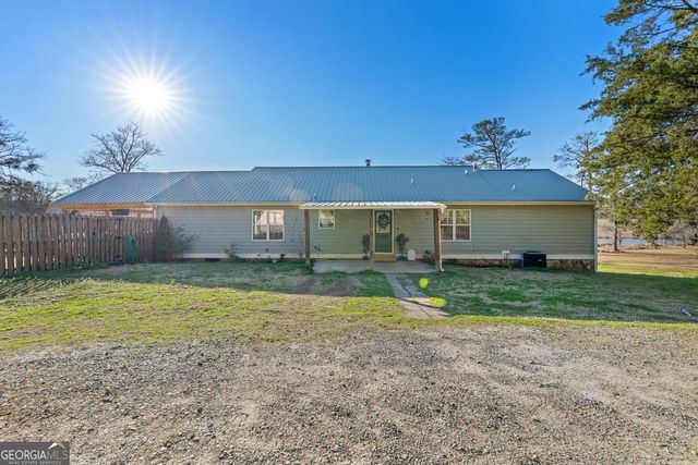 169 Ridgeway Road, Jackson, GA 30233