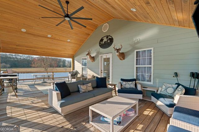 169 Ridgeway Road, Jackson, GA 30233