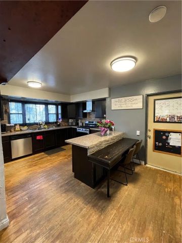 2851 Lancer, Pomona, CA 91768