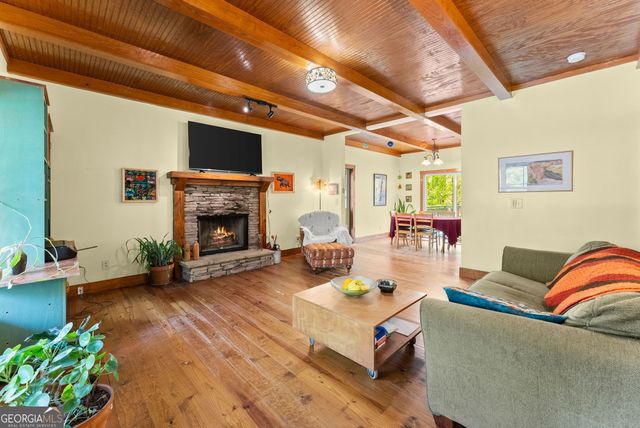 656 Stanley Nix Road, Cleveland, GA 30528