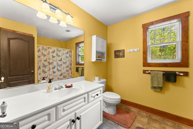 656 Stanley Nix Road, Cleveland, GA 30528