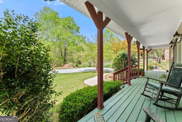 656 Stanley Nix Road, Cleveland, GA 30528