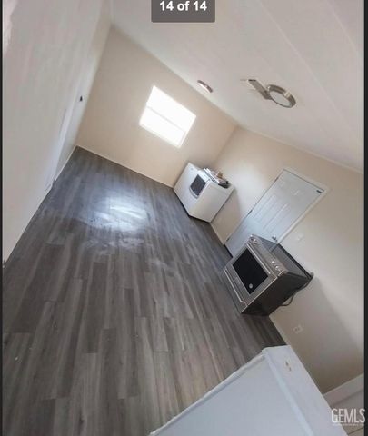 216 Pico Street, Taft, CA 93268