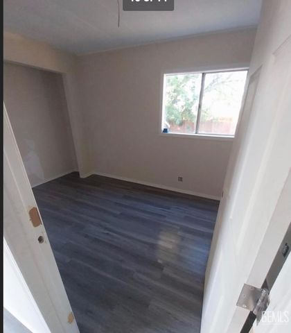 216 Pico Street, Taft, CA 93268