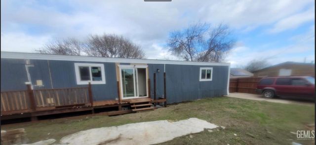 216 Pico Street, Taft, CA 93268