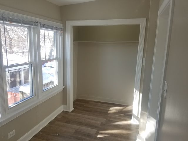 331 W 76th Street, Chicago, IL 60620
