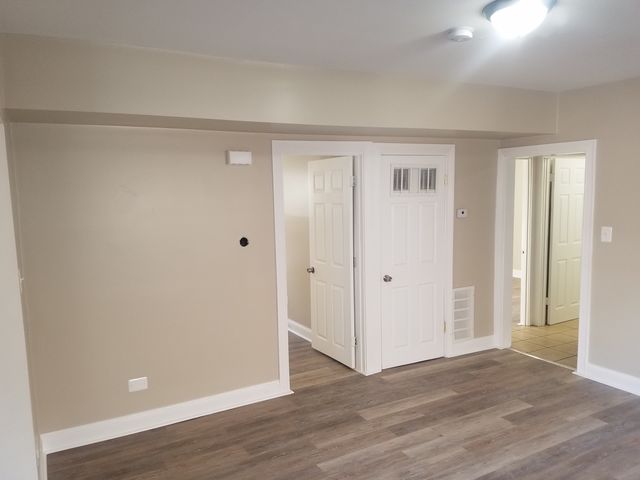 331 W 76th Street, Chicago, IL 60620