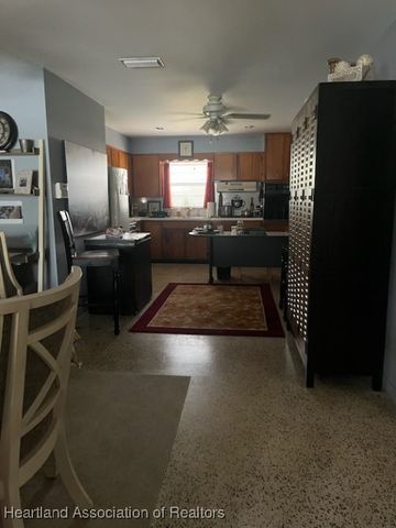 1302 Hotiyee Avenue, Sebring, FL 33870