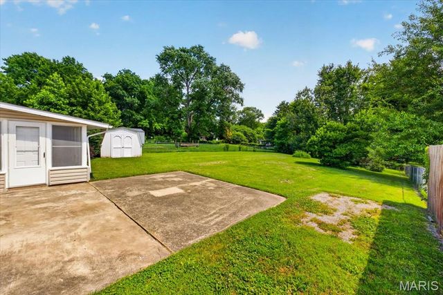 1448 Ladd Avenue, Edwardsville, IL 62025