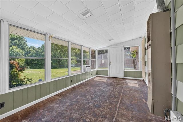 1448 Ladd Avenue, Edwardsville, IL 62025