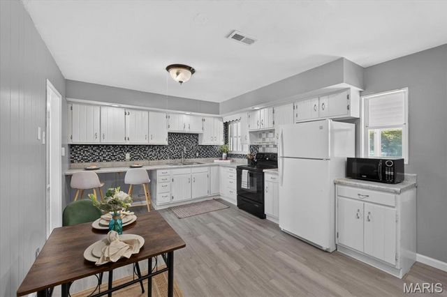 1448 Ladd Avenue, Edwardsville, IL 62025