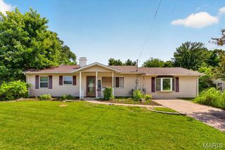 1448 Ladd Avenue, Edwardsville, IL 62025