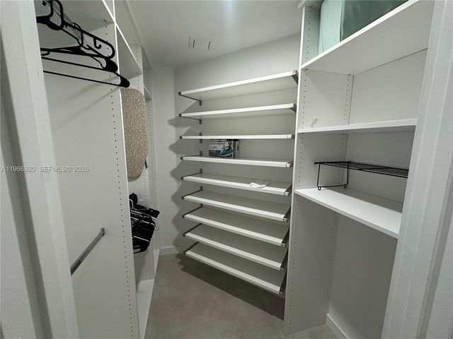 1010 SW 2nd Ave 1208, Miami, FL 33130