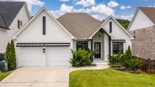 24 Waterside Drive, Little Rock, AR 72223