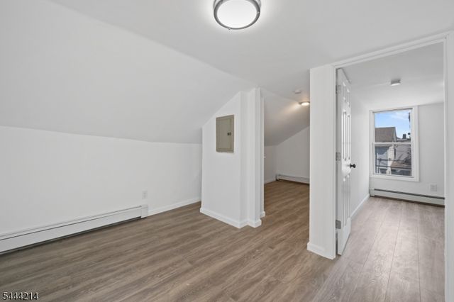 80 Wayne Ave, Paterson City, NJ 07522
