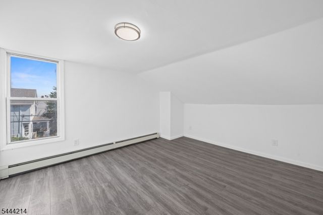 80 Wayne Ave, Paterson City, NJ 07522