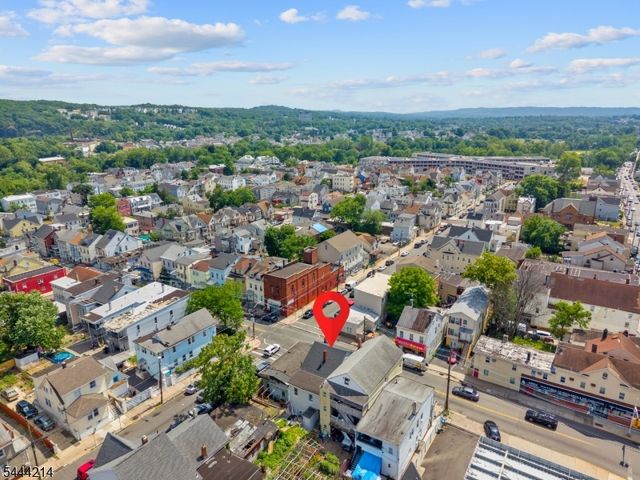 80 Wayne Ave, Paterson City, NJ 07522