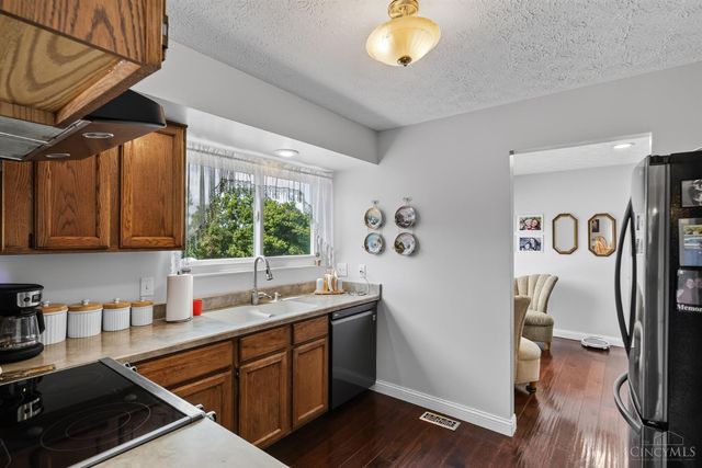 5822 Forge Bridge Drive, West Chester, OH 45069
