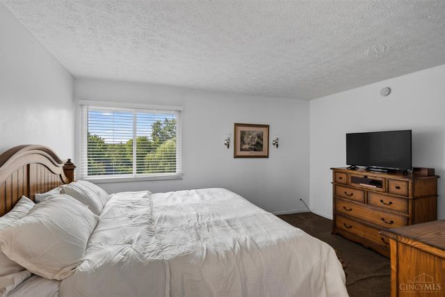 5822 Forge Bridge Drive, West Chester, OH 45069