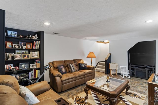 5822 Forge Bridge Drive, West Chester, OH 45069