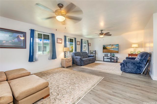 45-123 Waikalua Road A, Kaneohe, HI 96744